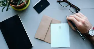 envoyer une lettre par la poste