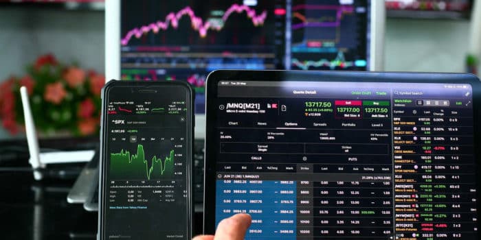 suivre un trader pro